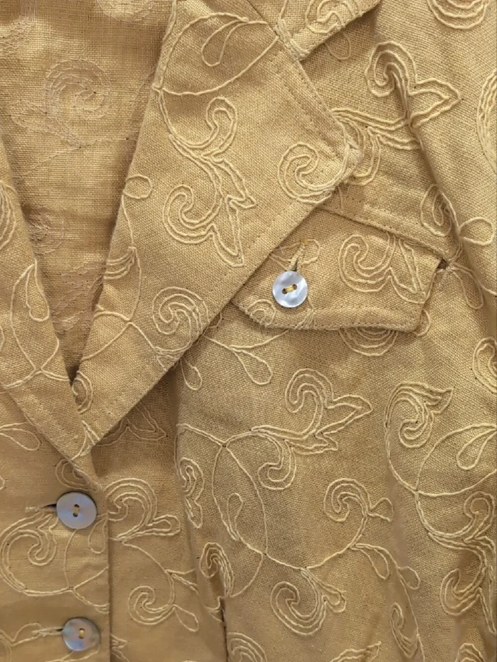 Vintage 1980's 90's Women's Embroidered 100% Linen Light Cropped Blazer Sz 6